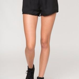 loose fitting shorts with crochet end